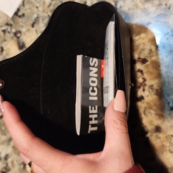 Ray-Bans eyeglasses case - Picture 4 of 5